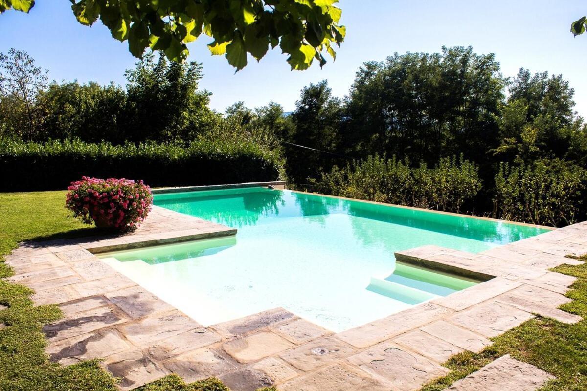 Tuscan Hills - Stonehouse, Garden & Pool Виккьо Экстерьер фото