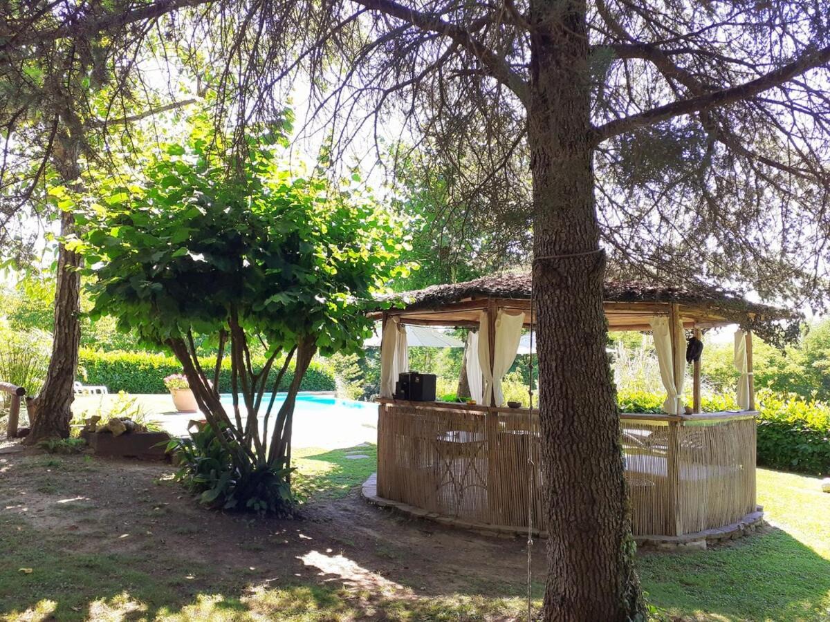 Tuscan Hills - Stonehouse, Garden & Pool Виккьо Экстерьер фото